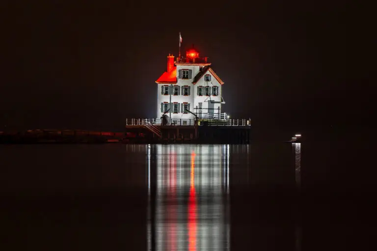 Read more about the article Lorain Lighthouse Magic